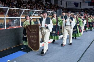 Χορευτικά σύνολα παρελαύνουν στο κλειστό γήπεδο του Απόλλωνα, Πρωτοκλήτεια 2019