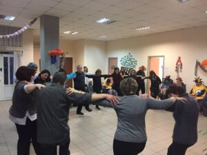 Χορευτής του Λαϊκού Εργαστηρίου Πάτρας στο οικοτροφείο Κλίμακα, 2018