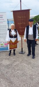 Ζευγάρι χορευτών του Λαϊκού Εργαστηρίου Πάτρας με παραδοσιακή στολή Μακεδονίας, 2022