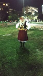 Χορευτές του Λαϊκού Εργαστηρίου Πάτρας με παραδοσιακές στολές στην παρέλαση, 7η Γιορτή Χορευτικών Συγκροτημάτων 2019