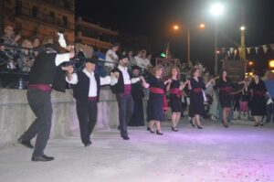 Η χορευτική ομάδα ενηλίκων του Λαϊκού Εργαστηρίου Πάτρας χορεύει, Τέρψη 2023