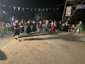 Χορευτές του Λαϊκού Εργαστηρίου Πάτρας χορεύουν χορούς Κεφαλονιάς και Κυθήρων, Μακρυγιάννη 2024
