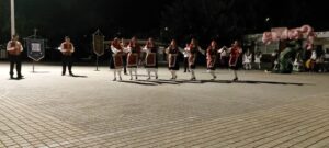 Χορευτές του Λαϊκού Εργαστηρίου Πάτρας χορεύουν χορούς της Θράκης, επετειακή εκδήλωση 2022