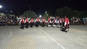 Χορευτές του Λαϊκού Εργαστηρίου Πάτρας χορεύουν χορούς της Θράκης, επετειακή εκδήλωση 2022