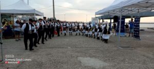Χορευτές του Λαϊκού Εργαστηρίου Πάτρας χορεύουν χορούς της Μακεδονίας, 27η Έκθεση Κρήτη 2022