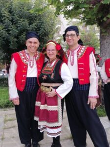 Χορευτές του Λαϊκού Εργαστηρίου Πάτρας με παραδοσιακές στολές της Θράκης, 2022
