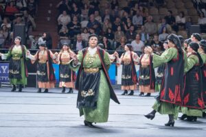 Χορευτές του Λαϊκού Εργαστηρίου Πάτρας χορεύουν χορούς της Ηπείρου, Πρωτοκλήτεια 2019