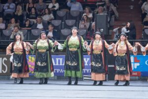 Χορευτές του Λαϊκού Εργαστηρίου Πάτρας χορεύουν χορούς της Ηπείρου, Πρωτοκλήτεια 2019