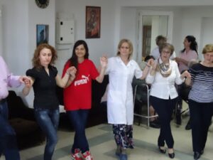 Στιγμή χορού με μέλη της χορευτικής ομάδας, 2018