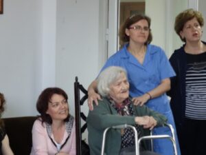 Στιγμή χαράς με τρόφιμο σε αναπηρικό αμαξίδιο, 2018