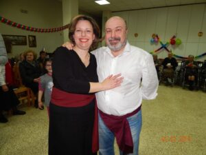 Χορευτές του Λαϊκού Εργαστηρίου Πάτρας σε παραδοσιακό χορό, Άσυλο Ανιάτων 2019