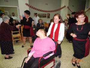 Χαρούμενη στιγμή στην αποκριάτικη εκδήλωση, Άσυλο Ανιάτων 2019
